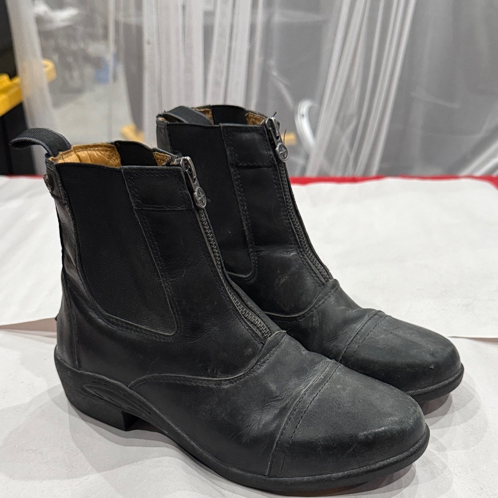 Black Ankle Boots for Women